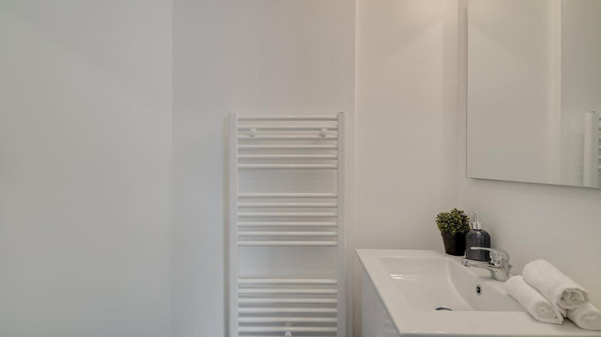 144 Suite Bebesse - Superbe Appartement A Paris Eksteriør billede